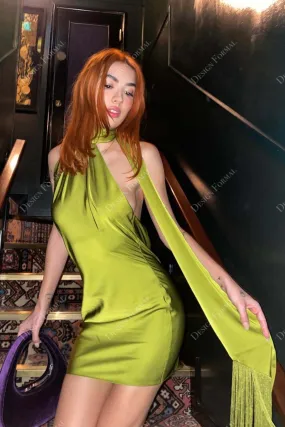 Pear Green Halter Neck Crafted Cocktail Prom Dress with Streamer