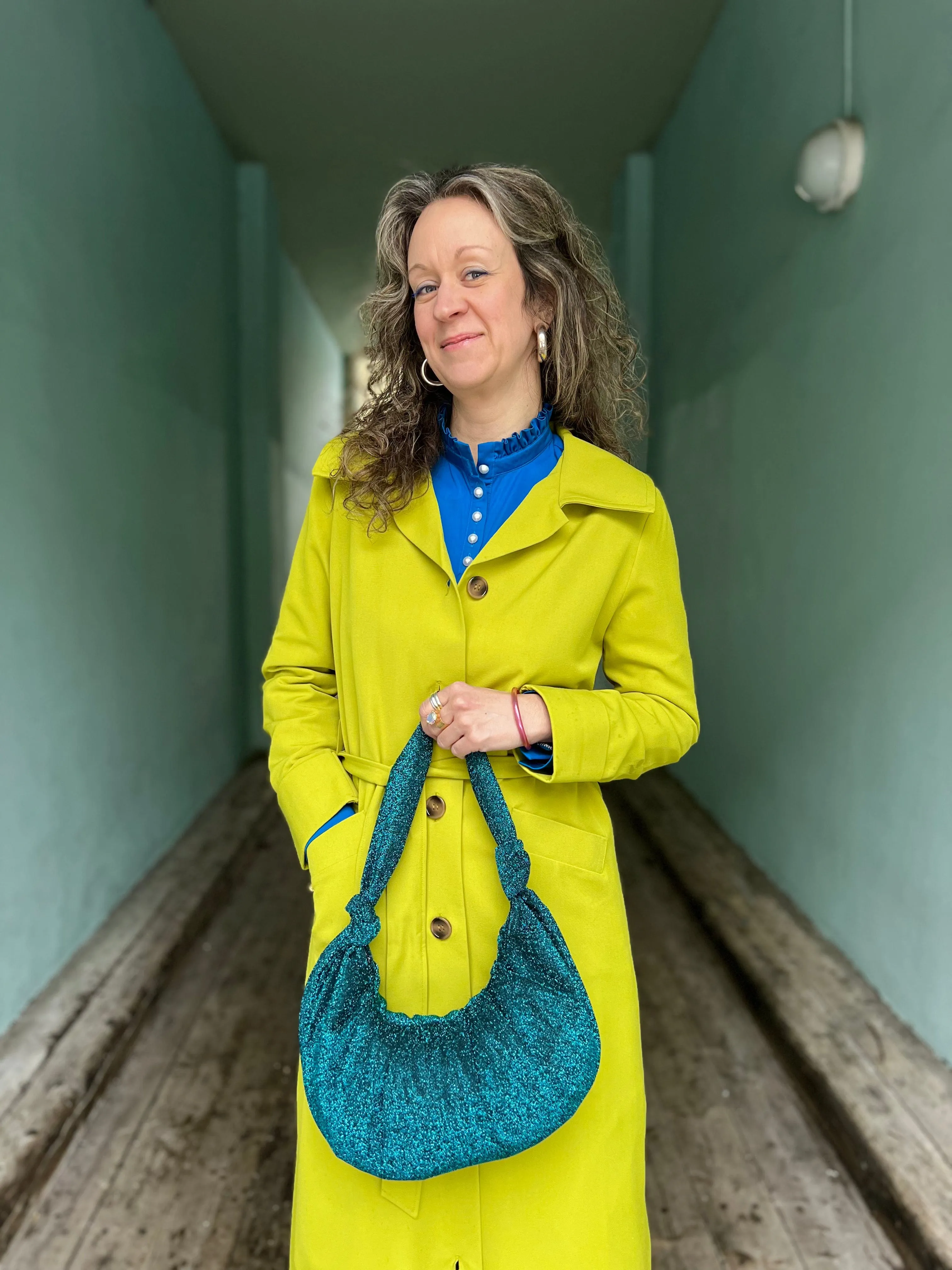 Veske av restestoff - turkis lurex